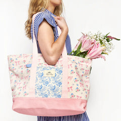 Itzy Explorer™ Canvas Mom Tote